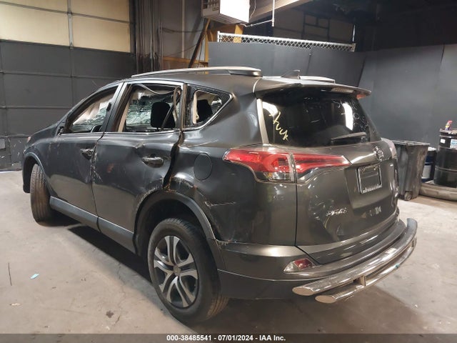 Toyota RAV4 LE 2016 2T3BFREV4GW526086 Image 3