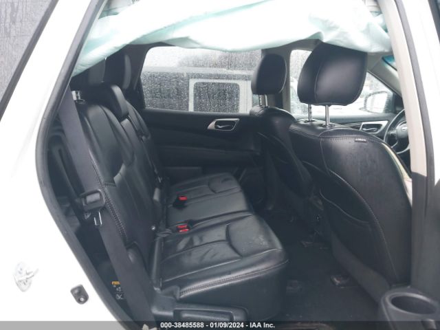 5N1AR2MM5GC612735 Nissan Pathfinder Sl