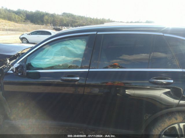 W1N0G8DBXNG109806 Mercedes-Benz Glc 300 Suv