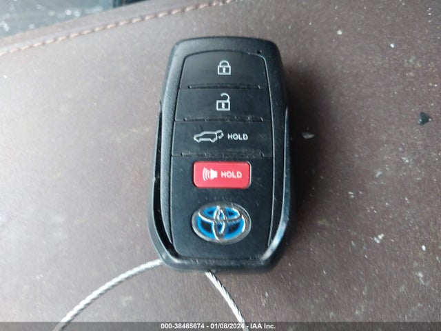 Toyota Venza Limited 2021 JTEAAAAH1MJ059730 Image 11