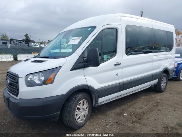 Ford Transit-150 2019 1FTYE2CM2KKA95036 Image 2
