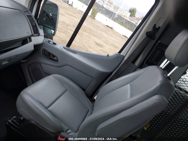 Ford Transit-150 2019 1FTYE2CM2KKA95036 Image 5