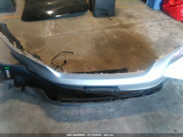5FNYF5H1XKB031045 Honda PILOT LX