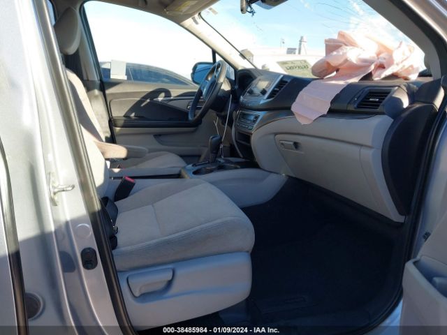5FNYF5H1XKB031045 Honda PILOT LX