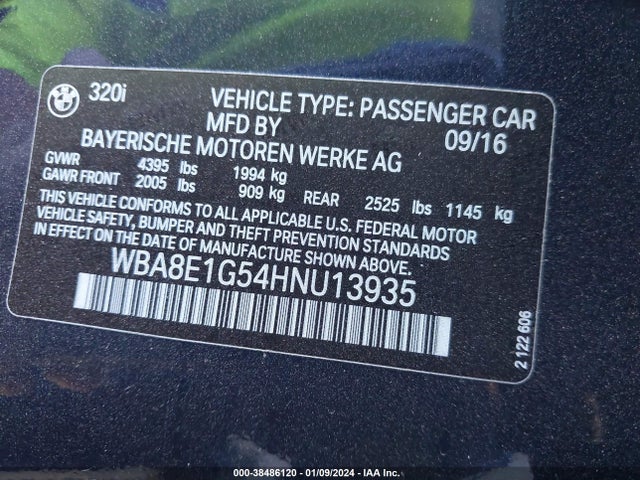 BMW 320i 2017 WBA8E1G54HNU13935 Image 9