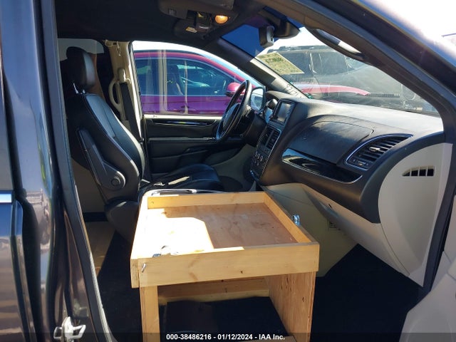 Dodge Grand Caravan Sxt 2019 2C4RDGCG0KR771242 Image 5