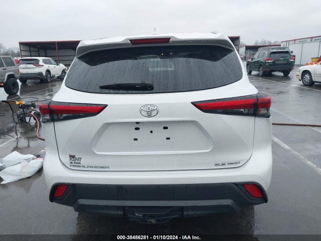 Toyota Highlander Xle 2022 5TDGZRBH4NS594639 Image 16