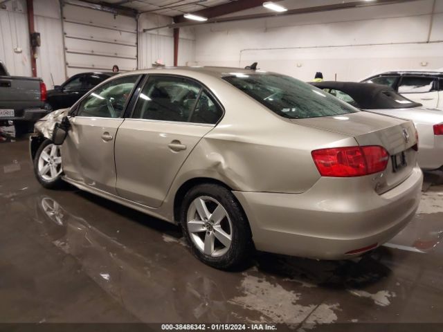 3VWLL7AJXEM288762 Volkswagen Jetta 2.0l Tdi