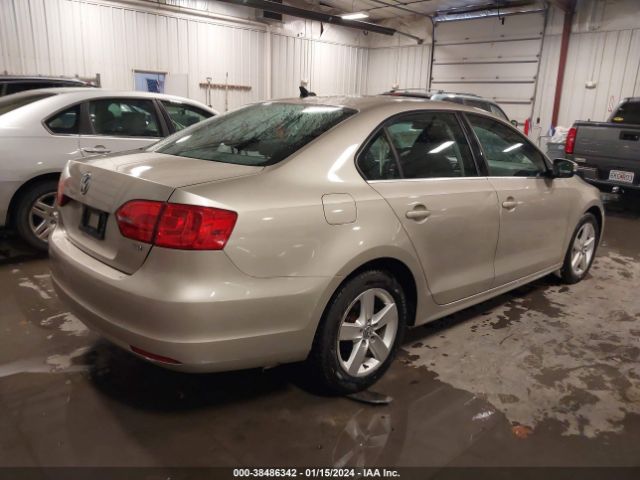 3VWLL7AJXEM288762 Volkswagen Jetta 2.0l Tdi