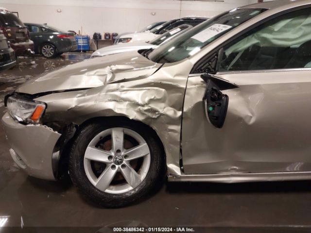 3VWLL7AJXEM288762 Volkswagen Jetta 2.0l Tdi