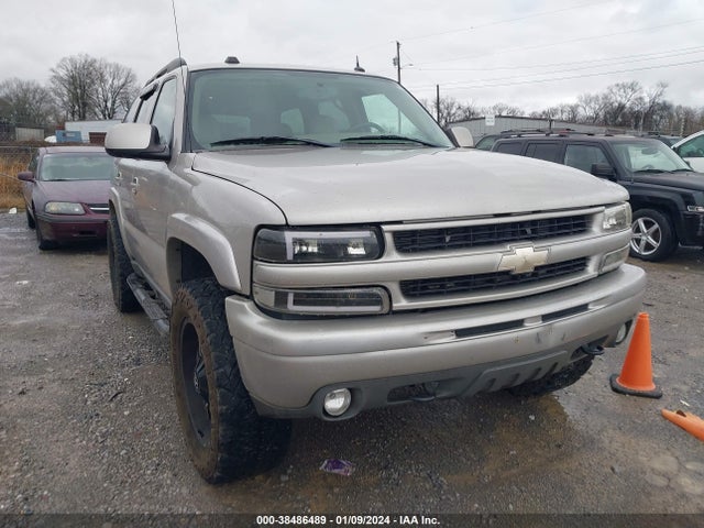 38486489 :رقم المزاد ، 1GNEK13Z64R208876 vin ، 2004 Chevrolet Tahoe Z71 مزاد بيع