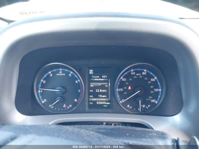 2T3RFREV7JW732248 Toyota Rav4 Xle