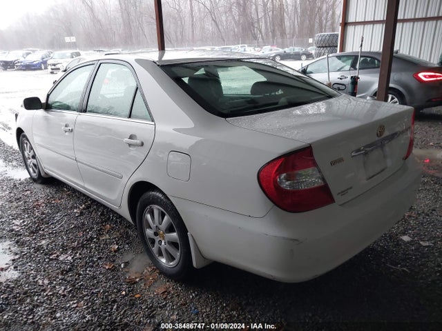 2003 TOYOTA CAMRY XLE VIN: 4T1BF30K53U042019