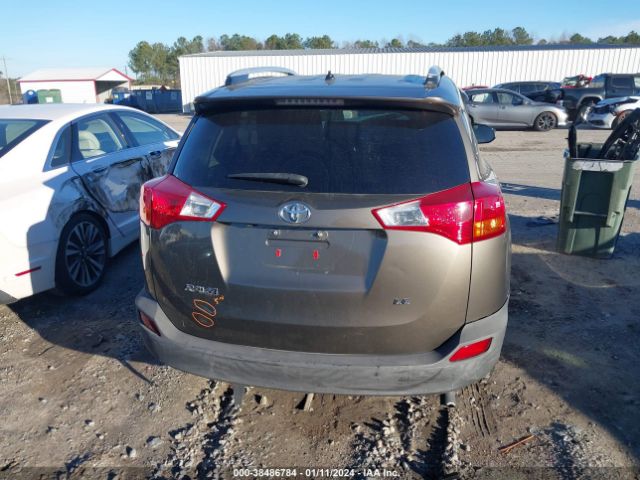 JTMZFREV0ED032770 Toyota RAV4 LE