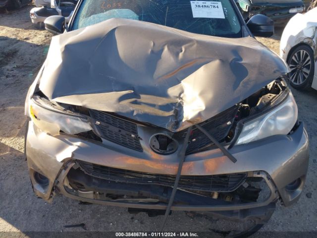 JTMZFREV0ED032770 Toyota RAV4 LE