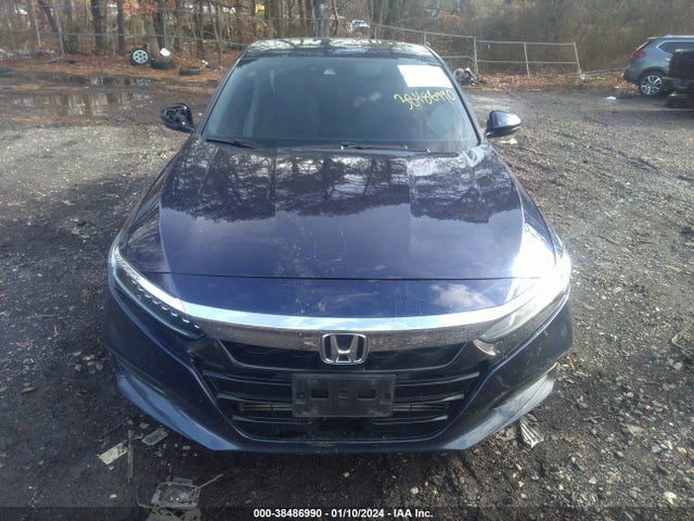 Honda Accord Touring 2018 1HGCV1F94JA186200 Image 12