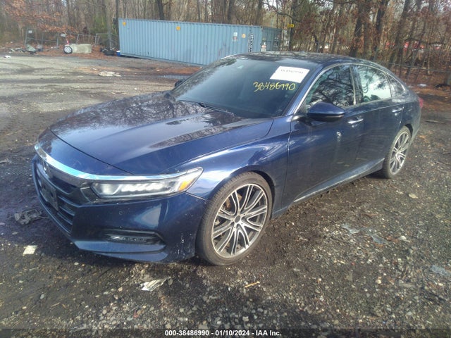 Honda Accord Touring 2018 1HGCV1F94JA186200 Image 2