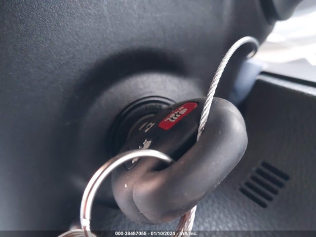 Toyota COROLLA SE 2017 5YFBURHE3HP652369 Image 11