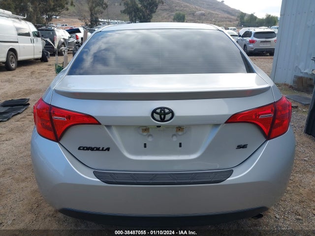 Toyota COROLLA SE 2017 5YFBURHE3HP652369 Image 16