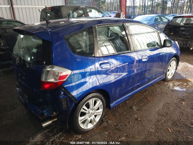 2010 HONDA FIT SPORT VIN: JHMGE8H47AS013855