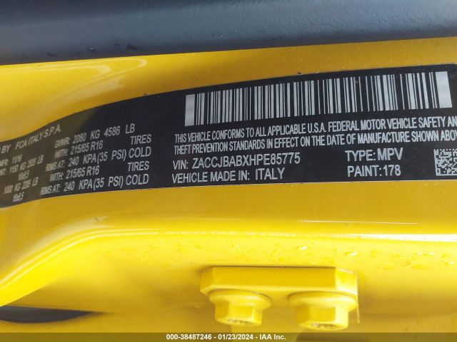 ZACCJBABXHPE85775 Jeep Renegade Sport 4x4