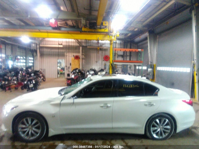 2014 Infiniti Q50 Premium მანქანა იყიდება აუქციონზე, vin: JN1BV7AR5EM707405, აუქციონის ნომერი: 38487356