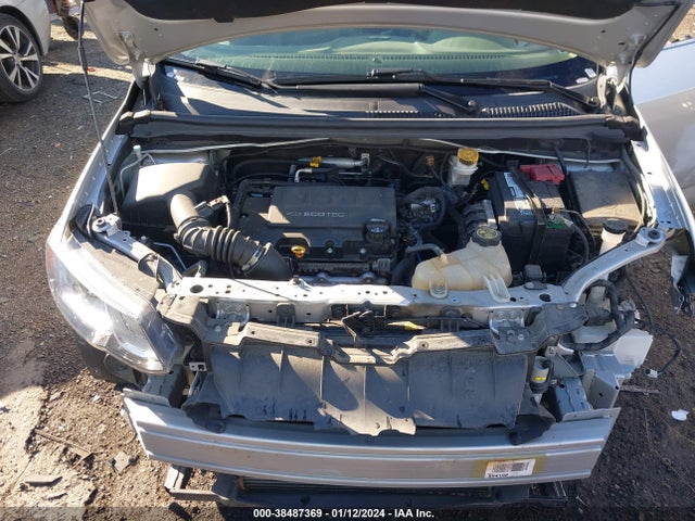 Chevrolet Sonic Premier Auto 2019 1G1JF5SB5K4124199 Image 10