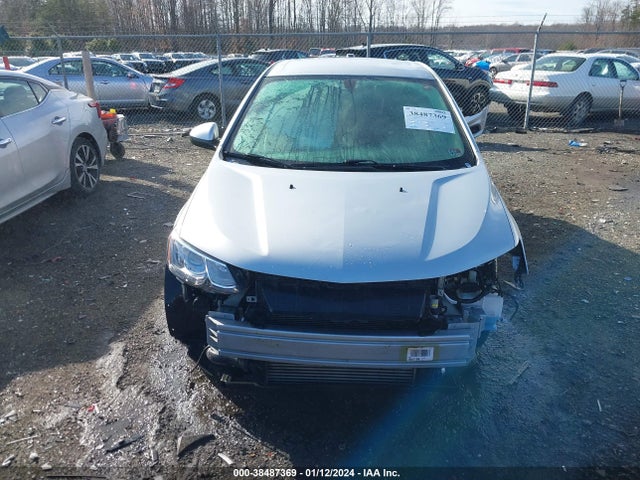 Chevrolet Sonic Premier Auto 2019 1G1JF5SB5K4124199 Image 13