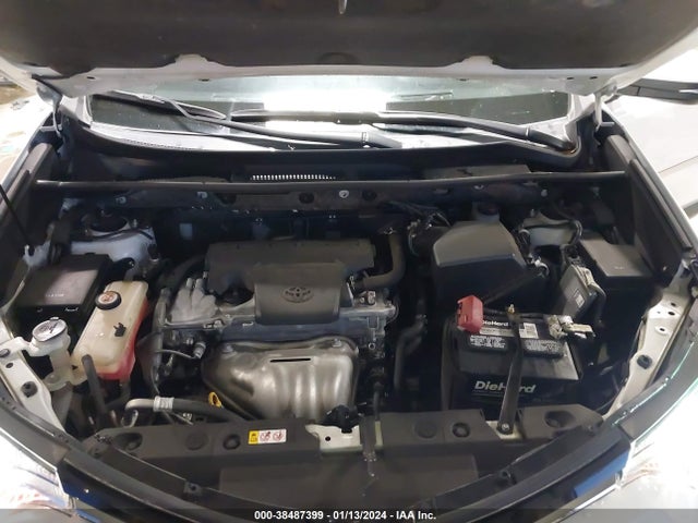 Toyota Rav4 Xle 2018 JTMWFREV3JJ746200 Image 10