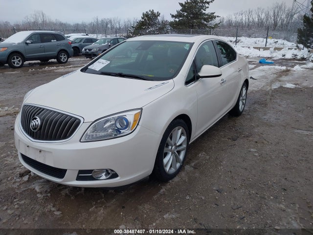 1G4PS5SKXE4107105 Buick Verano Leather Group