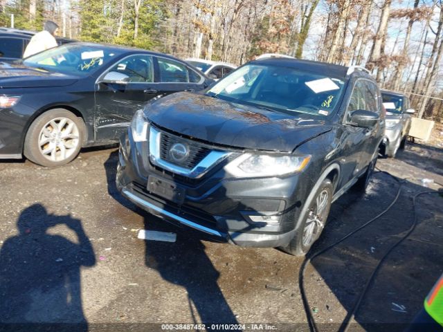 JN8AT2MV7JW316995 Nissan Rogue Sl