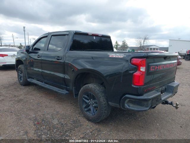 3GCPYFEL0NG211070 Chevrolet Silverado 1500 Ltd 4wd  Short Bed Lt Trail Boss