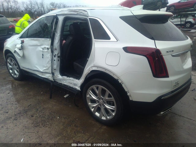 2020 CADILLAC XT5 1GYKNBR44LZ210803 Photo 2