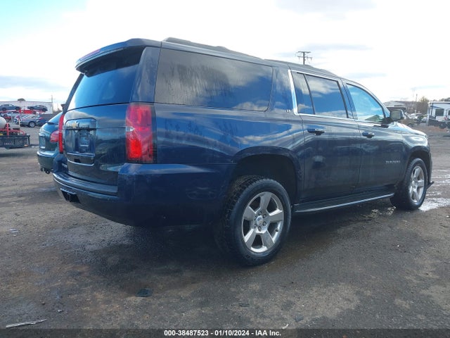 Chevrolet Suburban Lt 2018 1GNSKHKC5JR286411 Image 4