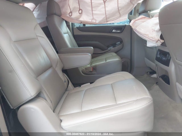 Chevrolet Suburban Lt 2018 1GNSKHKC5JR286411 Image 8