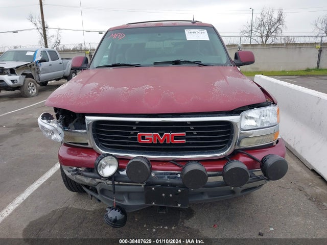 2005 GMC YUKON XL C1500 VIN: 1GKEC16Z15J157406