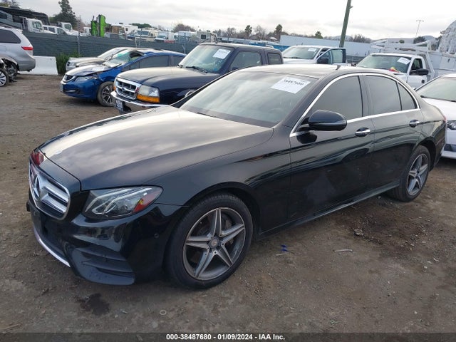 Mercedes-Benz E 300 2017 WDDZF4JB8HA178408 Image 2