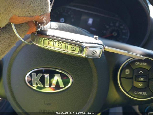 KNDJ23AU2M7791808 KIA SOUL LX