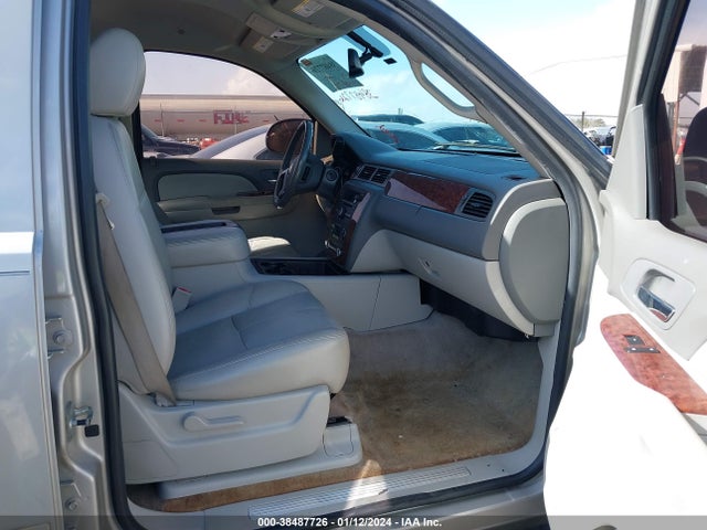 Продаж на аукціоні авто 2007 Chevrolet Tahoe Lt, vin: 1GNFC13067R257695, номер лоту: 38487726