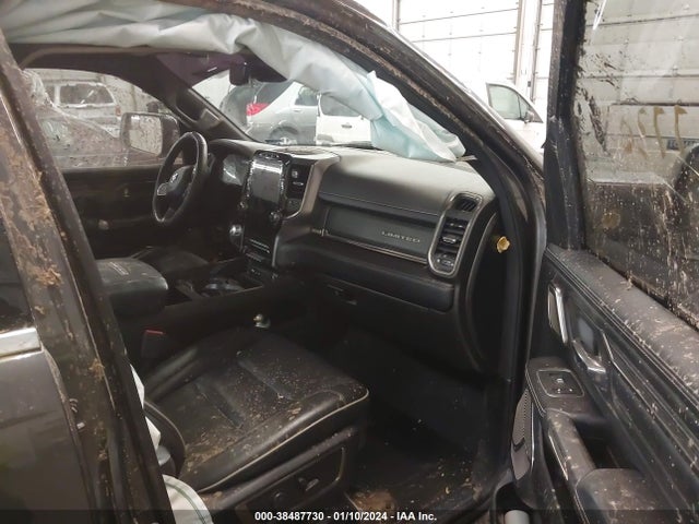 RAM 1500 Limited  4x4 5'7 Box 2019 1C6SRFHT4KN632092 Image 5