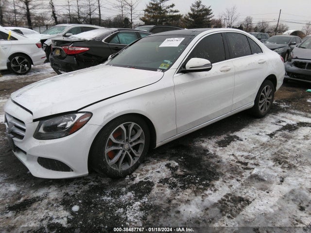 55SWF4KB1HU181152 Mercedes-Benz C 300 4matic/luxury 4matic/sport 4matic