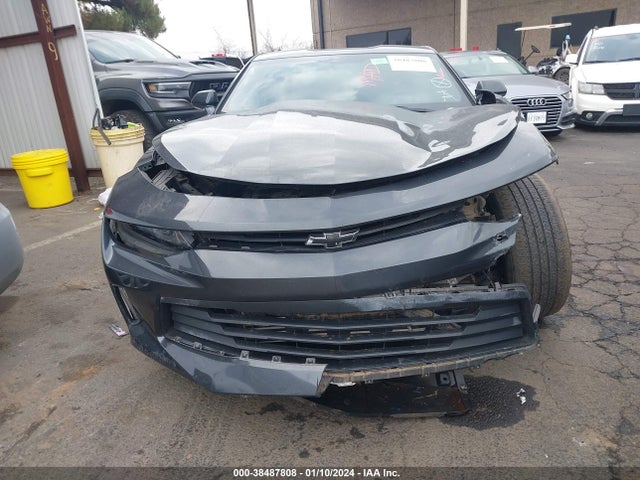 Chevrolet Camaro 1lt 2018 1G1FB1RX4J0113227 Image 12