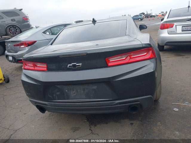 Chevrolet Camaro 1lt 2018 1G1FB1RX4J0113227 Image 16