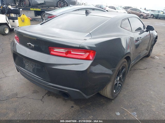 Chevrolet Camaro 1lt 2018 1G1FB1RX4J0113227 Image 4