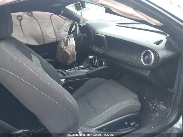 Chevrolet Camaro 1lt 2018 1G1FB1RX4J0113227 Image 5