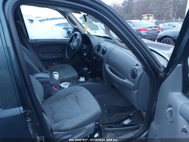 2005 JEEP LIBERTY SPORT VIN: 1J4GL48K95W703176