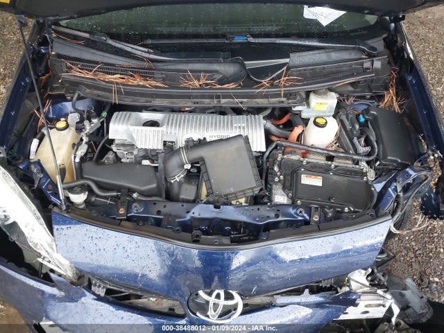 Toyota Prius Two 2014 JTDKN3DU7E1750554 Image 10