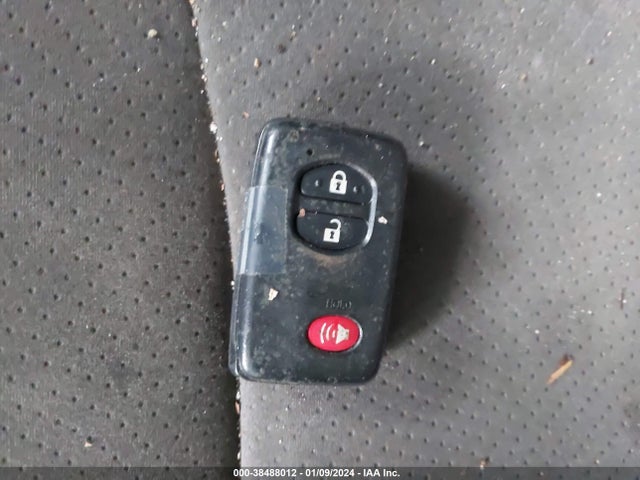 Toyota Prius Two 2014 JTDKN3DU7E1750554 Image 11