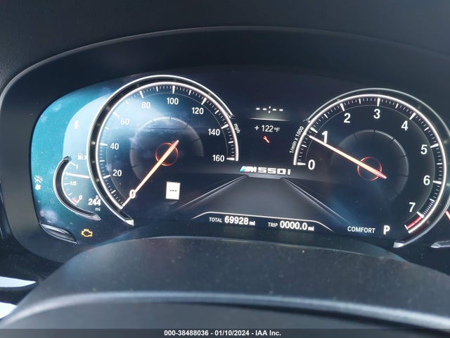 BMW M550i Xdrive 2018 WBAJB9C58JB286693 Image 16