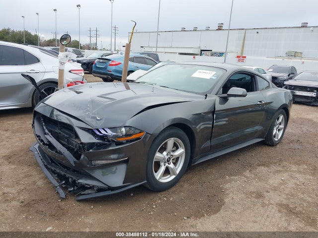 Ford Mustang Ecoboost 2018 1FA6P8THXJ5125619 Image 2